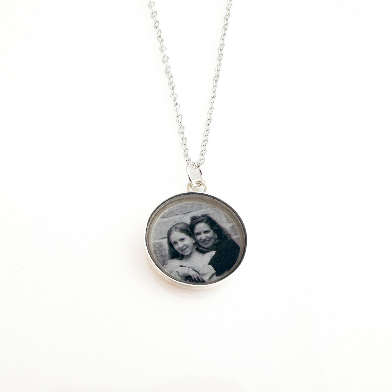 Circular Photo Necklace (2 Sizes)