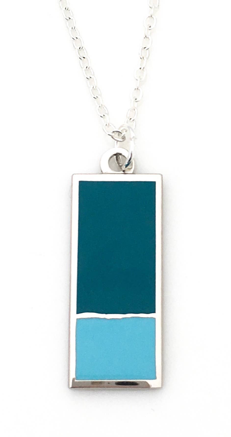 Enamel necklace with rectangle in lime enamel and smaller rectangle in dark blue